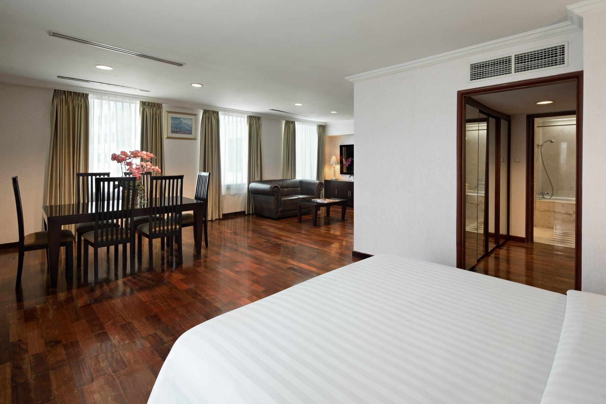 Golden Boutique Kemayoran Hotel 4*