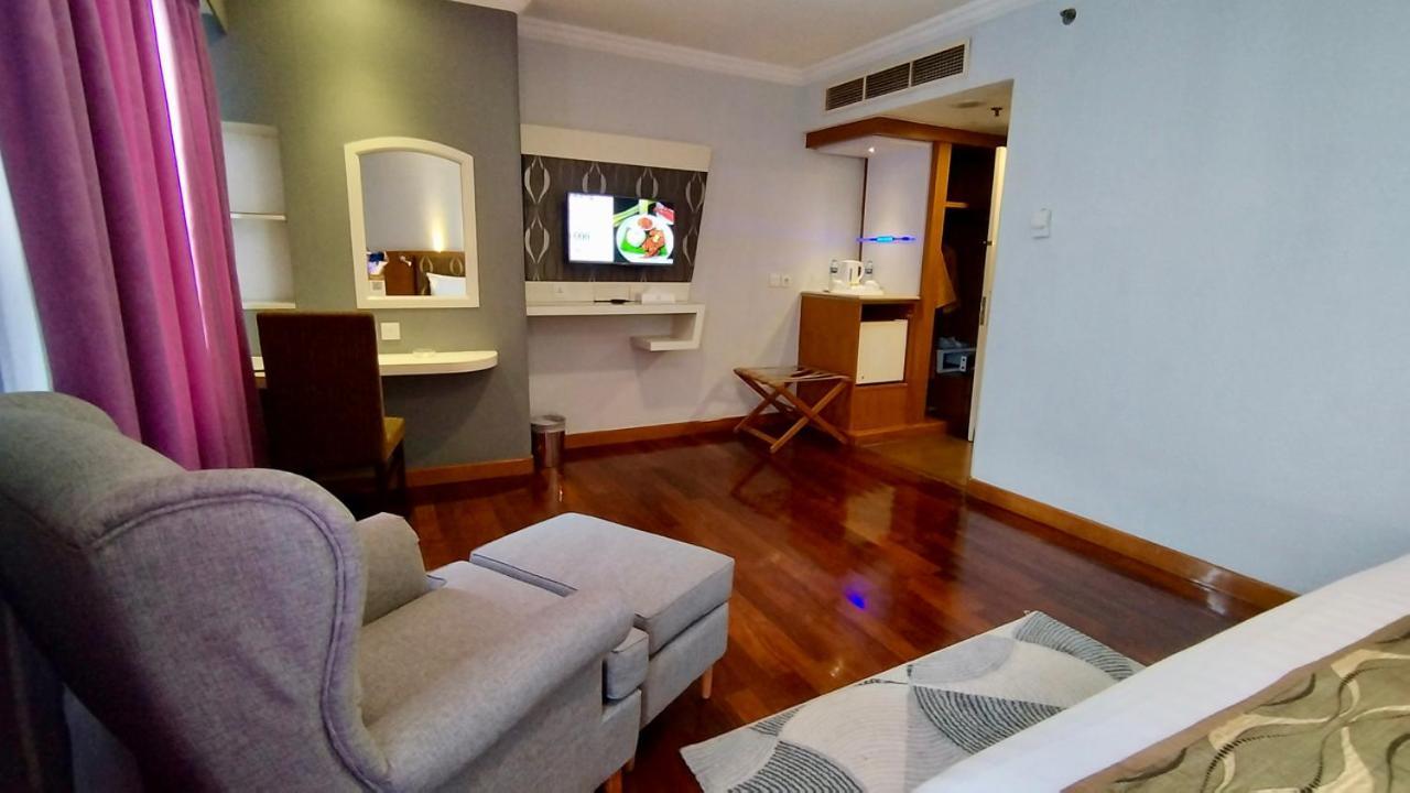 Golden Boutique Kemayoran Hotel 4*