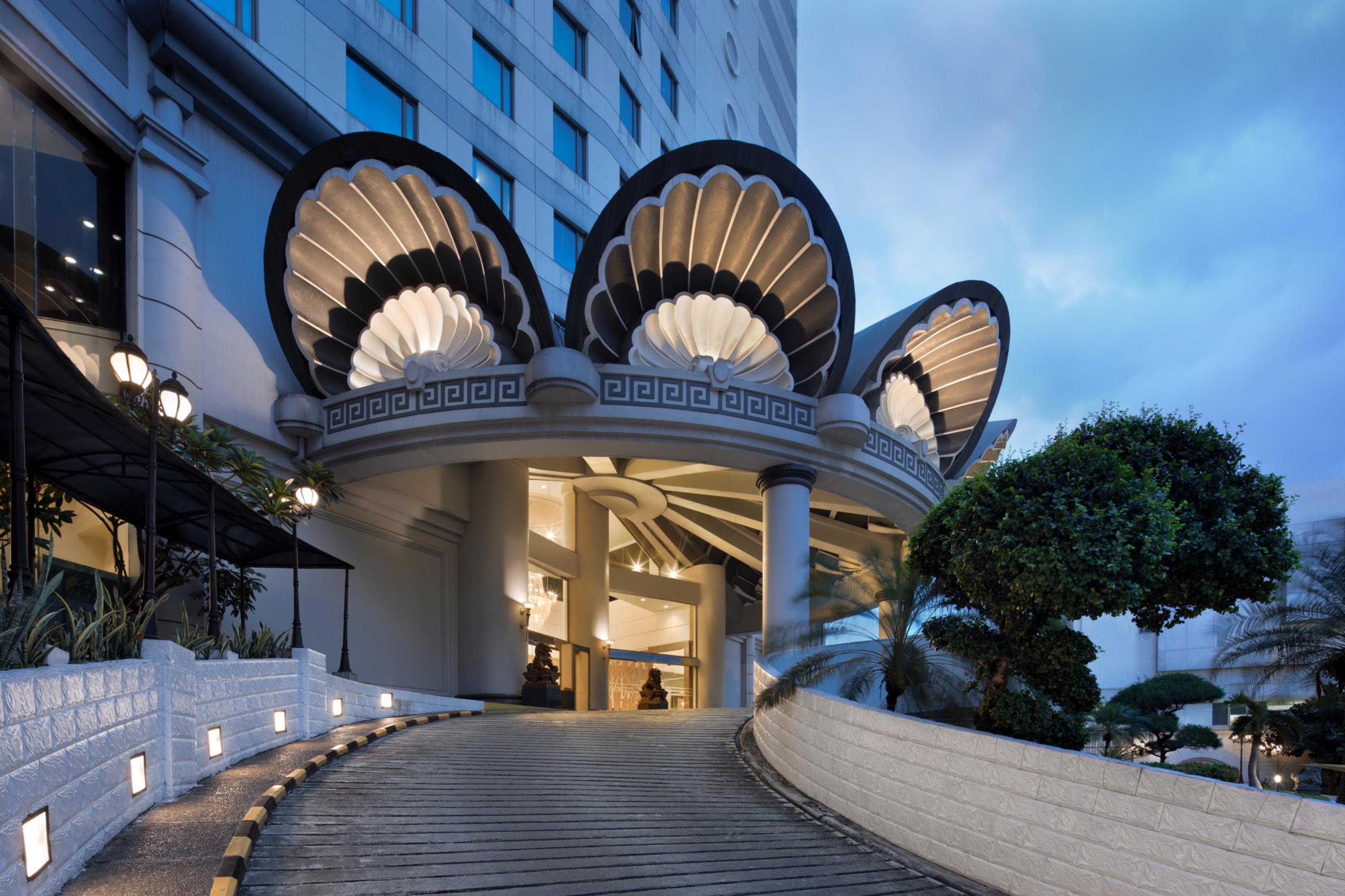 Golden Boutique Kemayoran 4*