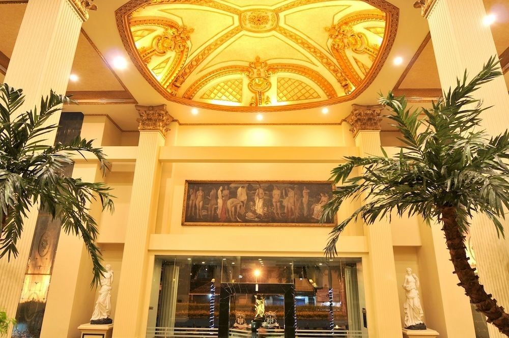 Golden Boutique Kemayoran