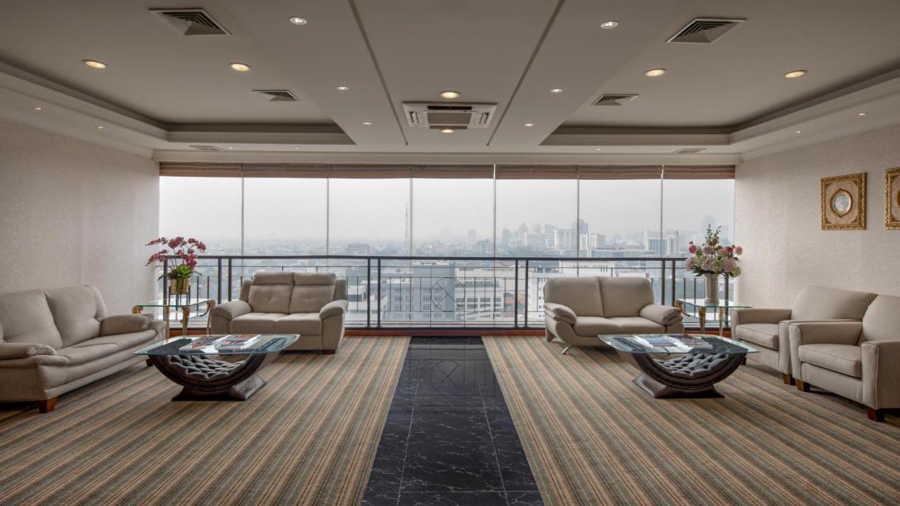 Golden Boutique Kemayoran 4*